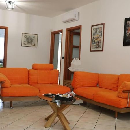 Officium Su Piazzetta Apartment Торино Екстериор снимка