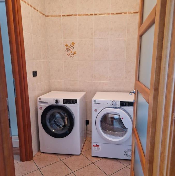 Officium Su Piazzetta Apartment Торино Екстериор снимка